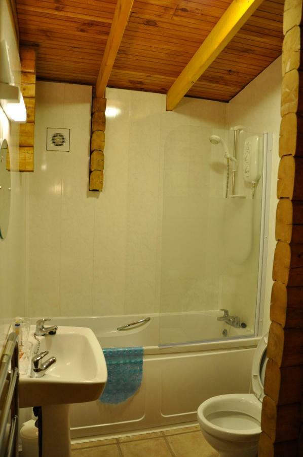הוילה דאנקלד Country Retreats At Butterstone מראה חיצוני תמונה
